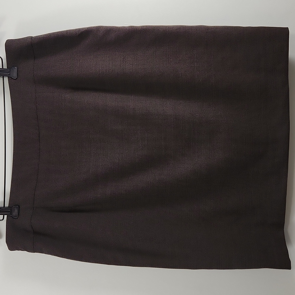 Hugo Boss Wool Blend Tulip Skirt with Pockets - Picture 2 of 4